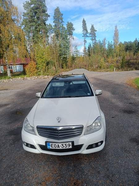 Mercedes-Benz C Alavus - изображение 4