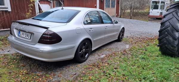 Mercedes-Benz E Уусикаупунки - изображение 4