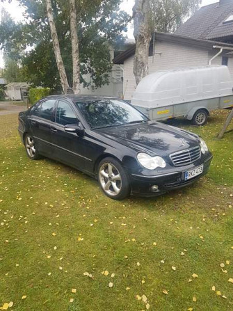 Mercedes-Benz C Helsinki - изображение 3