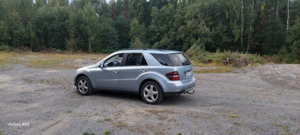 Mercedes-Benz ML Lieksa - valokuva 2