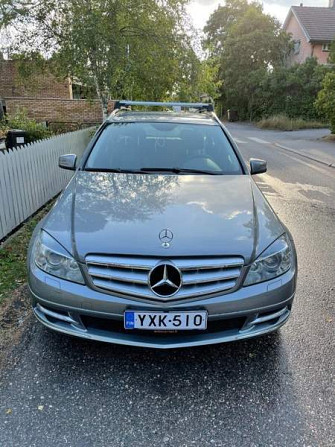 Mercedes-Benz C Glebychevo - valokuva 2