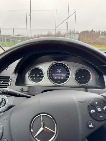 Mercedes-Benz C Espoo - valokuva 5