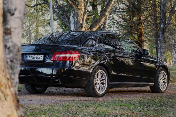 Mercedes-Benz E Rovaniemi - valokuva 4