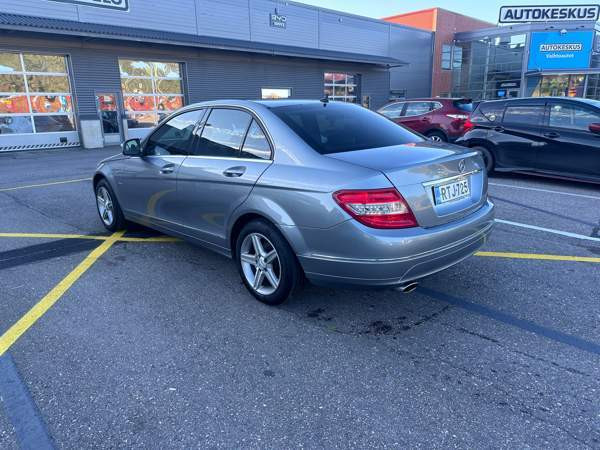 Mercedes-Benz C Turtkul - valokuva 3