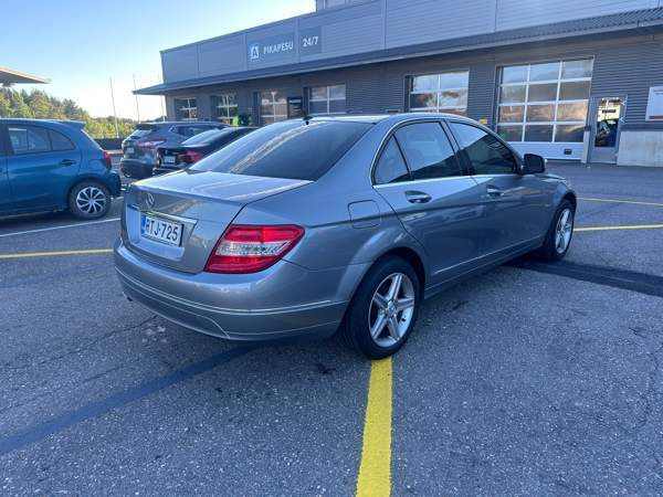 Mercedes-Benz C Turtkul - valokuva 5