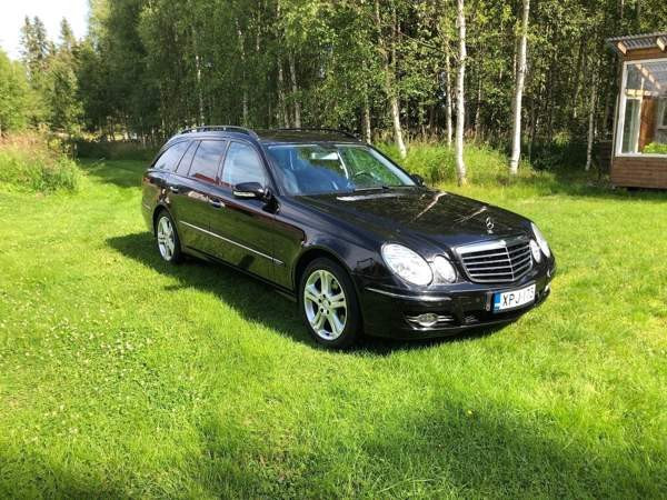 Mercedes-Benz E Tornio - valokuva 1