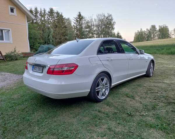 Mercedes-Benz E Karkkila - photo 1