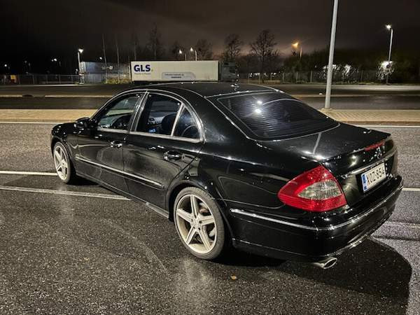 Mercedes-Benz E Turtkul – foto 4