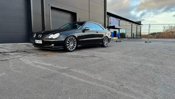 Mercedes-Benz CLK Вааса - изображение 1