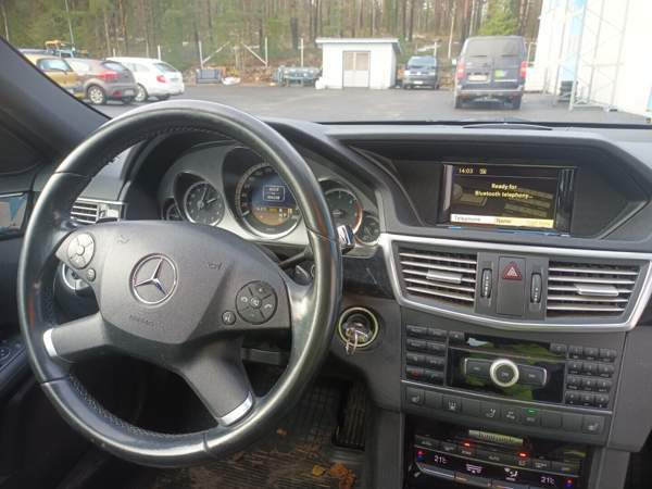 Mercedes-Benz E Hyvinge - valokuva 5