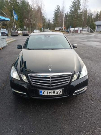 Mercedes-Benz E Hyvinge - valokuva 1