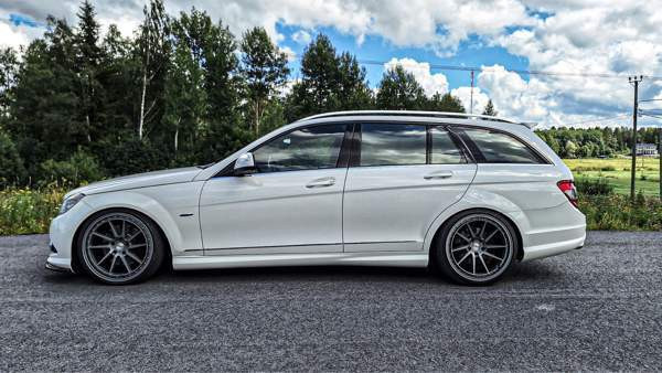 Mercedes-Benz C Uusikaarlepyy - valokuva 6