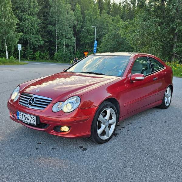 Mercedes-Benz C Kuopio - valokuva 5