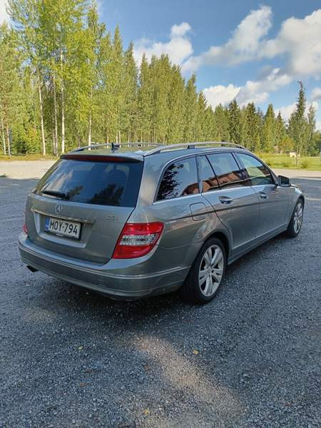 Mercedes-Benz C Joroinen - valokuva 4
