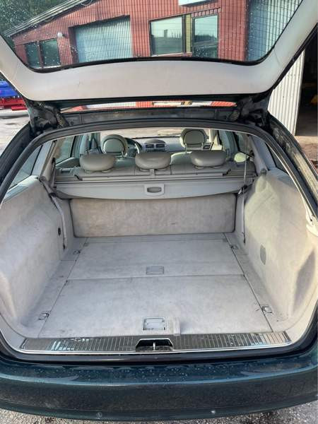 Mercedes-Benz E Vantaa - valokuva 7