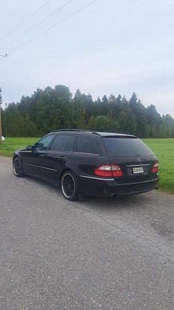 Mercedes-Benz E Kajaani - valokuva 1