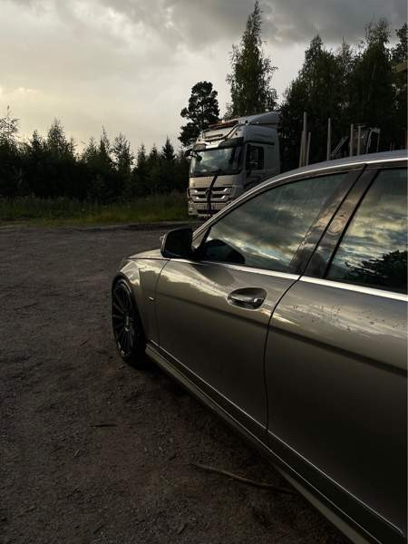 Mercedes-Benz C Hämeenkyrö - valokuva 3