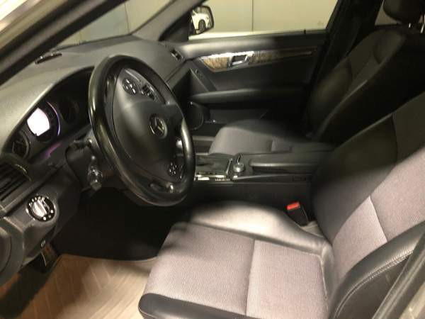 Mercedes-Benz C Эспоо - изображение 4