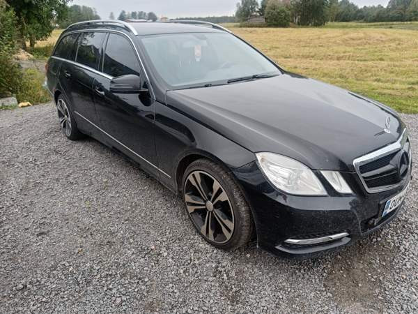 Mercedes-Benz E Rantsila - valokuva 3