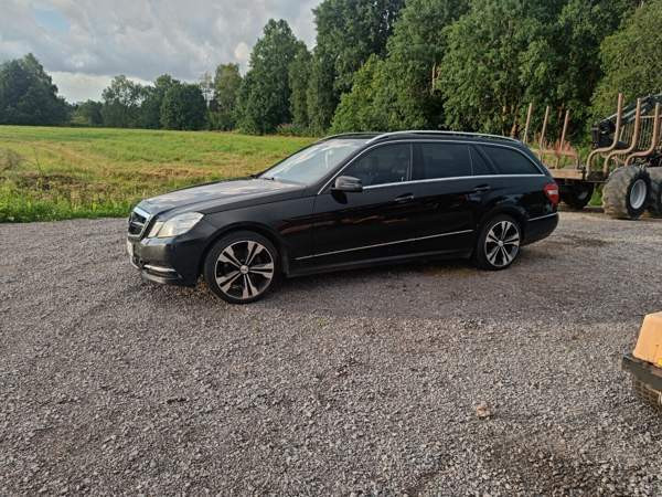 Mercedes-Benz E Rantsila - valokuva 4