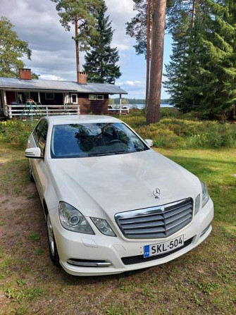 Mercedes-Benz E Janakkala - valokuva 2