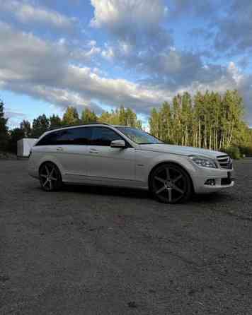 Mercedes-Benz C Yloejaervi