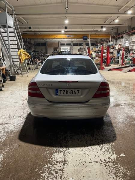 Mercedes-Benz CLK Orivesi - photo 3
