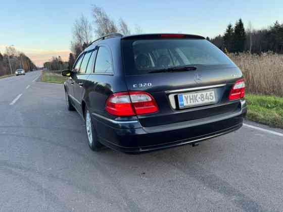 Mercedes-Benz E Raahe