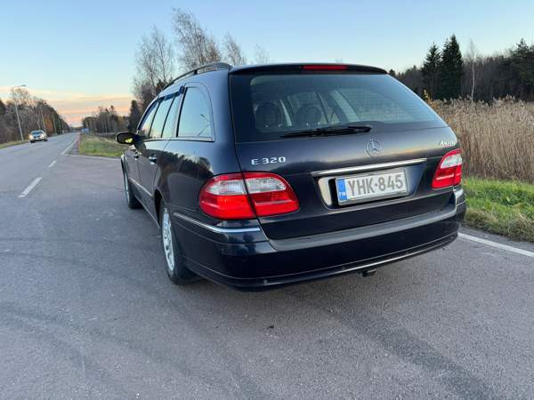 Mercedes-Benz E Raahe - valokuva 4