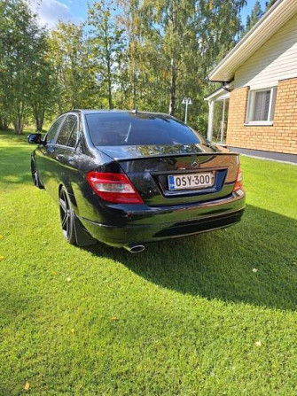 Mercedes-Benz C Evijärvi - valokuva 3