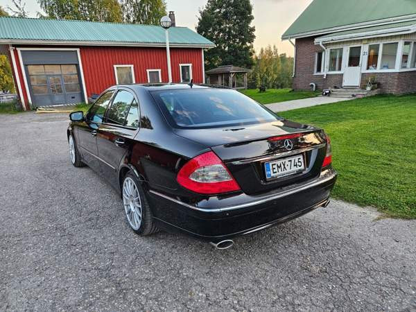 Mercedes-Benz E Миккели - изображение 2