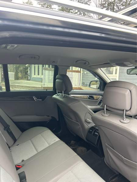 Mercedes-Benz C Nokia - photo 8