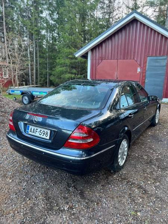 Mercedes-Benz E Vihti - valokuva 5