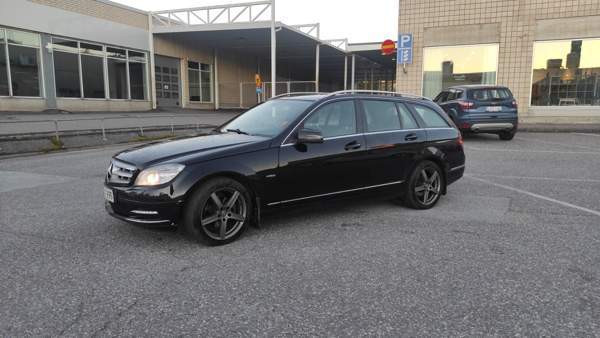 Mercedes-Benz C Turtkul – foto 1