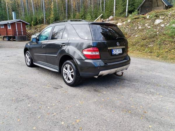 Mercedes-Benz ML Luga - valokuva 7