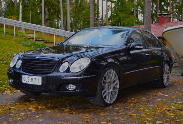 Mercedes-Benz E Kaarina - valokuva 5