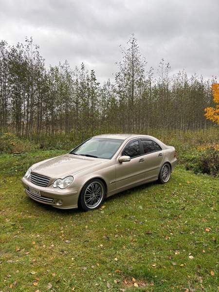 Mercedes-Benz C Нурмиярви - изображение 5