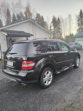 Mercedes-Benz ML Haukipudas - valokuva 8