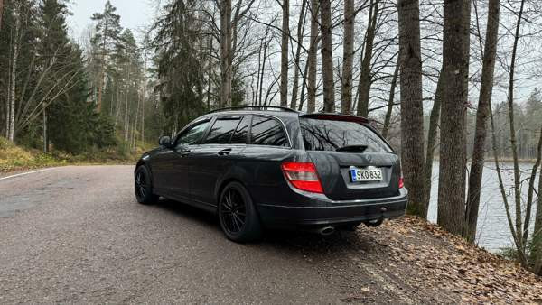 Mercedes-Benz C Espoo - valokuva 2