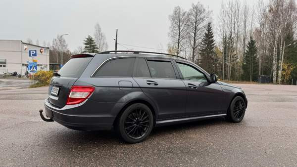 Mercedes-Benz C Espoo - valokuva 5