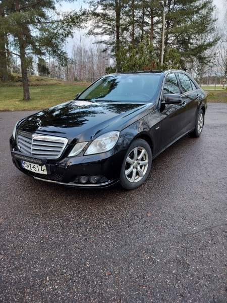 Mercedes-Benz E Ikaalinen - изображение 1