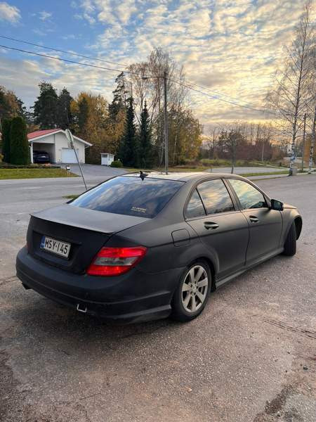Mercedes-Benz C Turtkul - valokuva 2