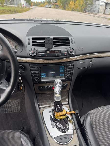 Mercedes-Benz E Yloejaervi - изображение 7