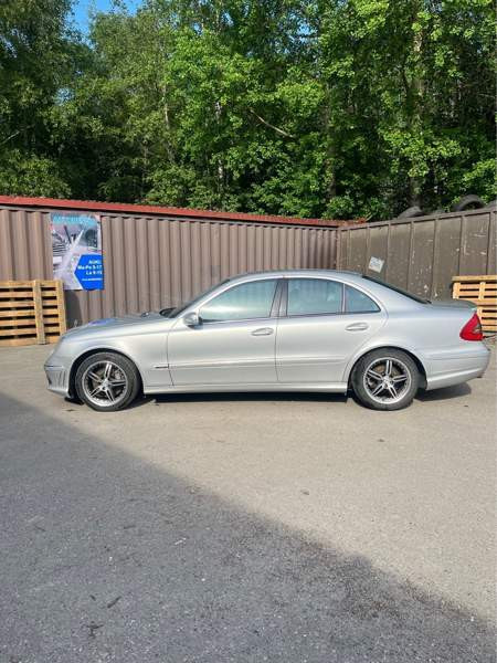 Mercedes-Benz E Vantaa - valokuva 2