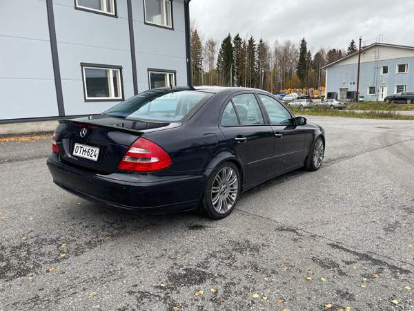 Mercedes-Benz E Yloejaervi - valokuva 3