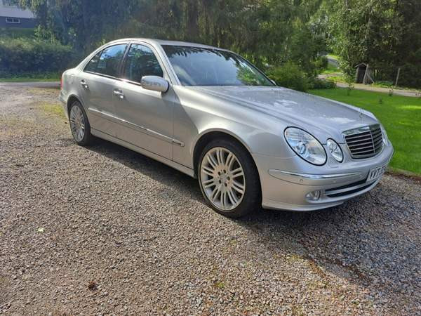 Mercedes-Benz E Lempaeaelae - photo 1