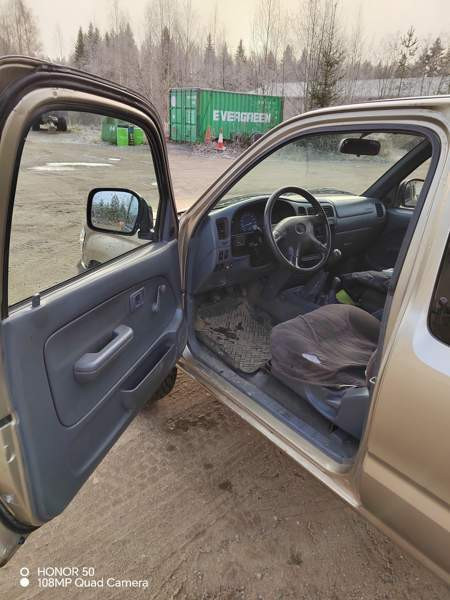 Toyota Hilux Kivijärvi - изображение 6