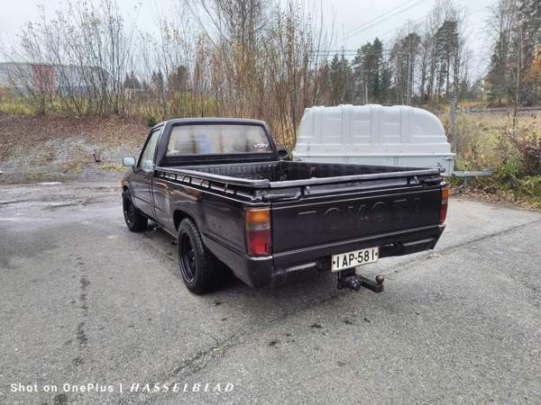 Toyota Hilux Lempaeaelae - photo 3