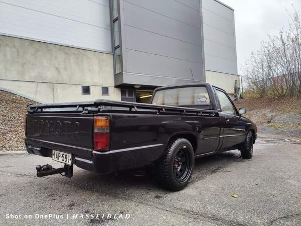 Toyota Hilux Lempaeaelae - photo 5