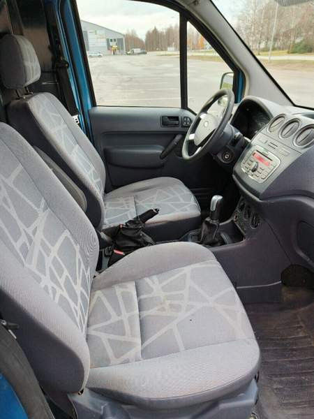Ford Transit Connect Pedersöre - изображение 8